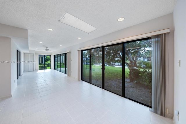 21877 Arriba Real, Boca Raton, FL 33433