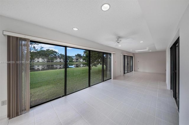 21877 Arriba Real, Boca Raton, FL 33433