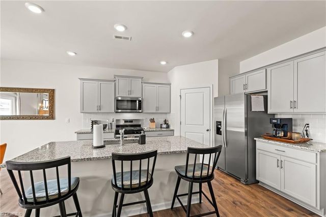 3216 Highlander Point, Greensboro, NC 27405