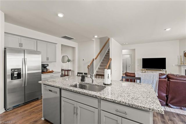 3216 Highlander Point, Greensboro, NC 27405