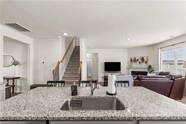 3216 Highlander Point, Greensboro, NC 27405