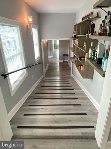 522 W KING ST, Martinsburg, WV 25401