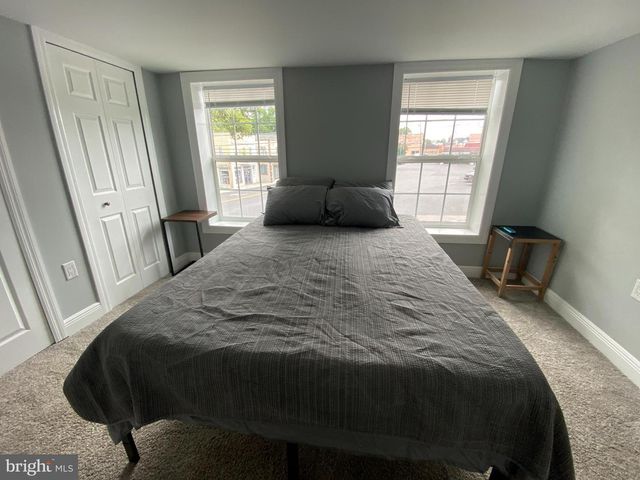 522 W KING ST, Martinsburg, WV 25401