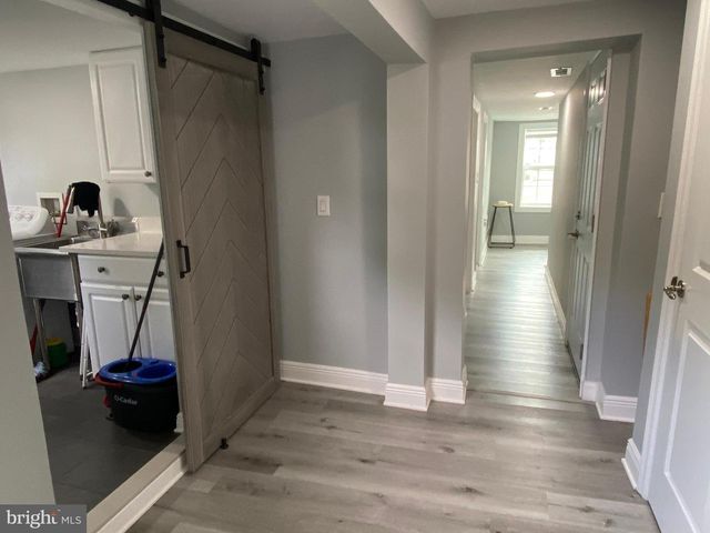522 W KING ST, Martinsburg, WV 25401