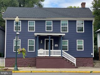 522 W KING ST, Martinsburg, WV 25401