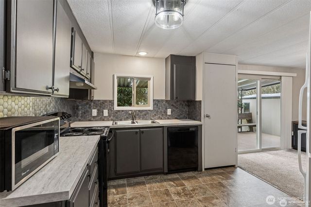 5514 Asotin Lane SE, Lacey, WA 98503