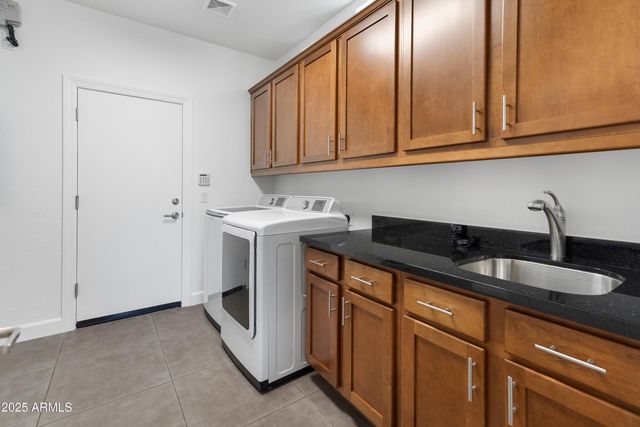 10062 E SOUTH BEND Drive, Scottsdale, AZ 85255