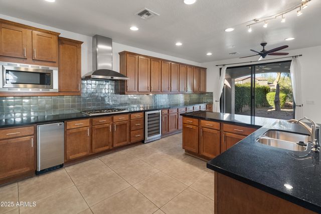 10062 E SOUTH BEND Drive, Scottsdale, AZ 85255
