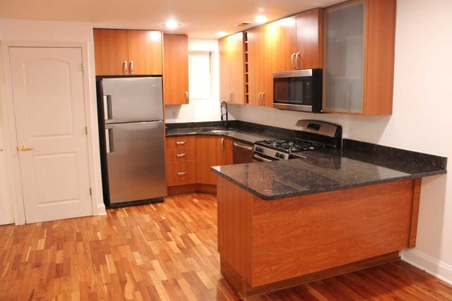 4944 N Spaulding Avenue G, Chicago, IL 60625