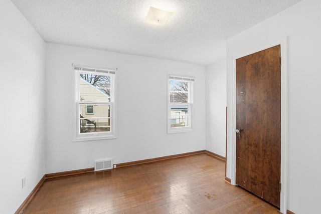 4459 28th Avenue S, Minneapolis, MN 55406