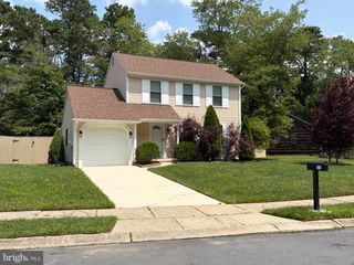 11 ACORN CT, Sicklerville, NJ 08081