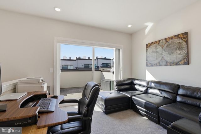 8154 TOMPKINS ST, Rockville, MD 20855