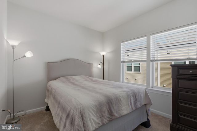 8154 TOMPKINS ST, Rockville, MD 20855