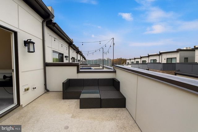 8154 TOMPKINS ST, Rockville, MD 20855