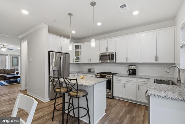 8154 TOMPKINS ST, Rockville, MD 20855