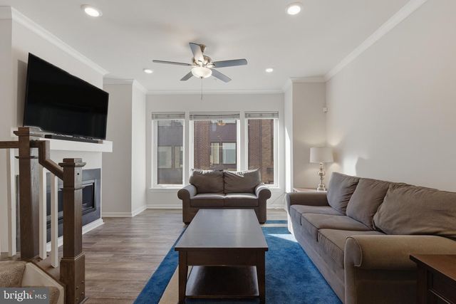 8154 TOMPKINS ST, Rockville, MD 20855