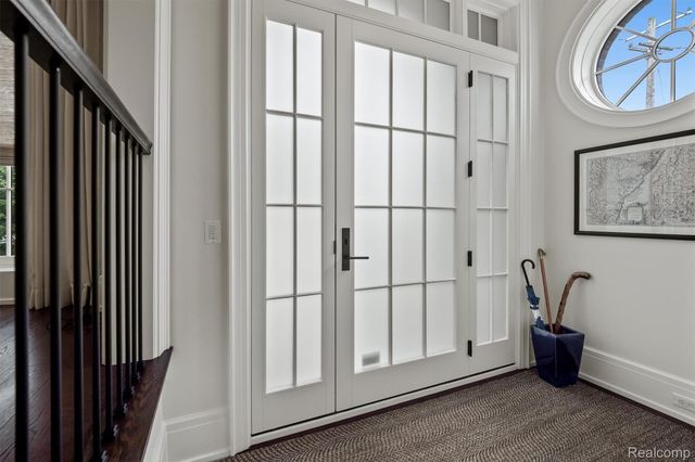 615 W Brown Street, Birmingham, MI 48009