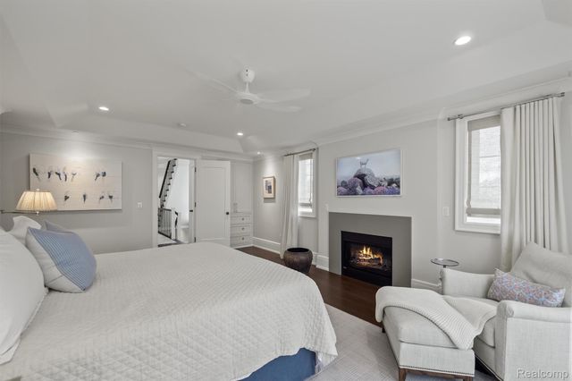 615 W Brown Street, Birmingham, MI 48009