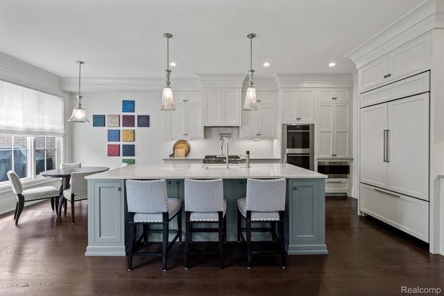 615 W Brown Street, Birmingham, MI 48009