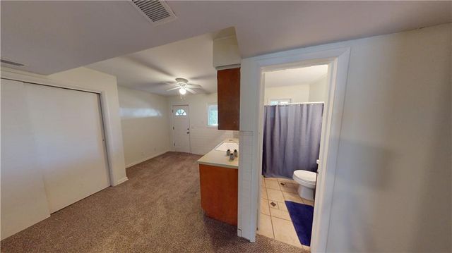 4542 W 50th Street, Roeland Park, KS 66205