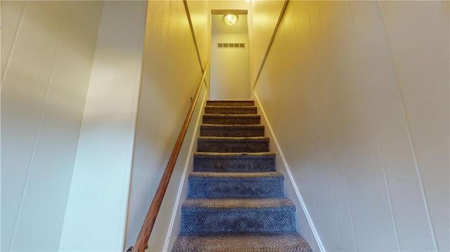 4542 W 50th Street, Roeland Park, KS 66205