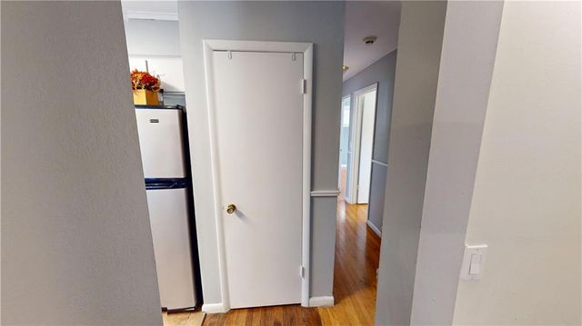 4542 W 50th Street, Roeland Park, KS 66205