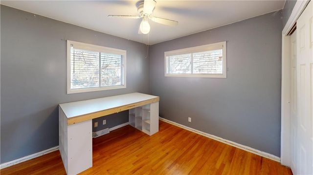 4542 W 50th Street, Roeland Park, KS 66205