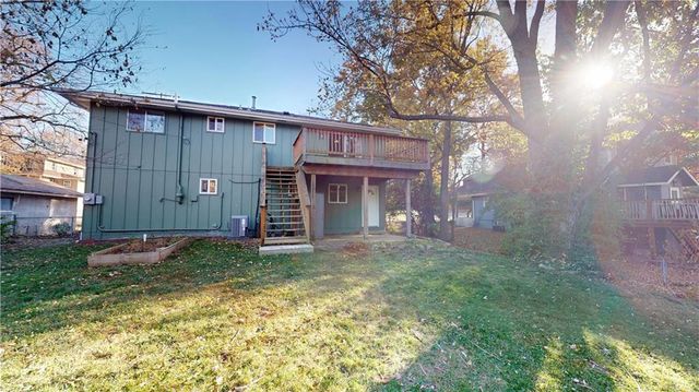 4542 W 50th Street, Roeland Park, KS 66205