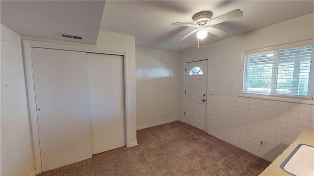 4542 W 50th Street, Roeland Park, KS 66205