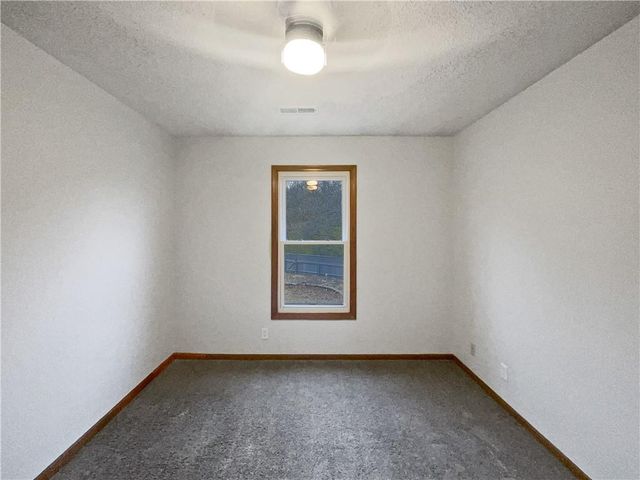 4705 Creek Side Lane, Blue Springs, MO 64015