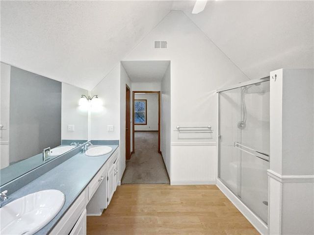 4705 Creek Side Lane, Blue Springs, MO 64015