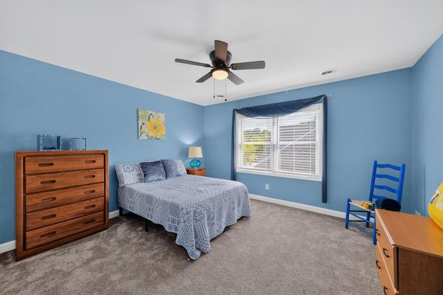 94 Scotscraig Drive, Valparaiso, IN 46385