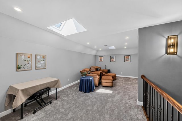 94 Scotscraig Drive, Valparaiso, IN 46385