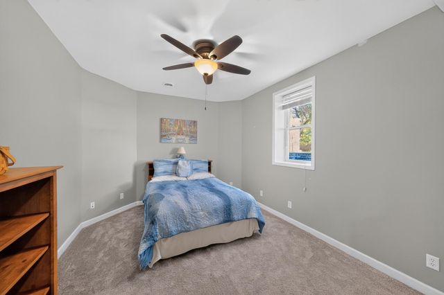 94 Scotscraig Drive, Valparaiso, IN 46385