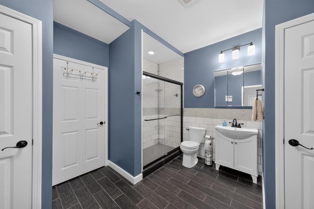 94 Scotscraig Drive, Valparaiso, IN 46385