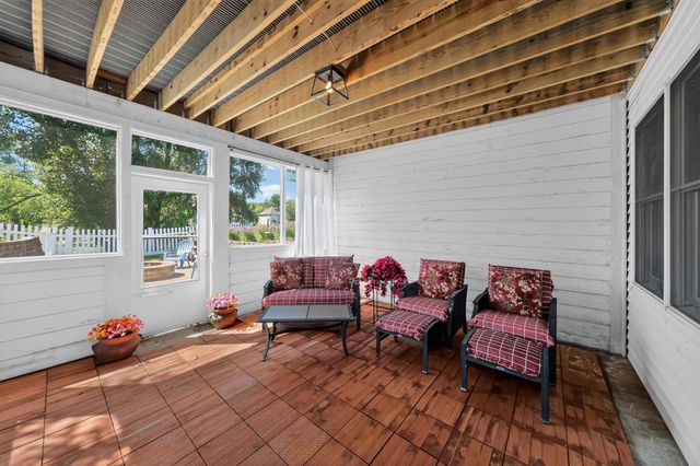 94 Scotscraig Drive, Valparaiso, IN 46385