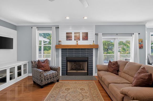 94 Scotscraig Drive, Valparaiso, IN 46385