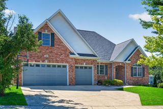 94 Scotscraig Drive, Valparaiso, IN 46385