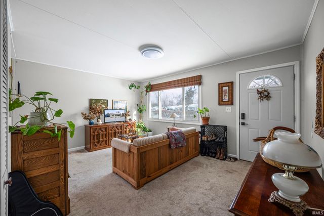 2645 Midlex Court, Lafayette, IN 47904