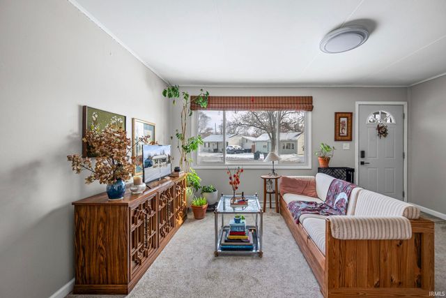 2645 Midlex Court, Lafayette, IN 47904