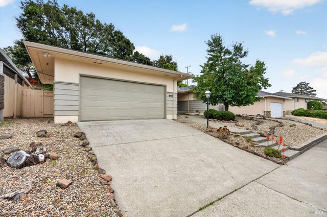 411 Valle Vista Ave, Vallejo, CA 94590