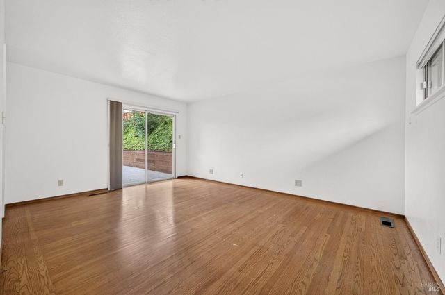 411 Valle Vista Ave, Vallejo, CA 94590