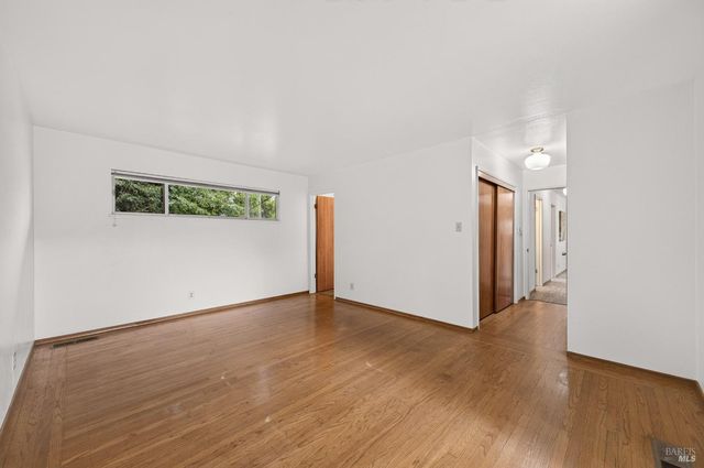 411 Valle Vista Ave, Vallejo, CA 94590