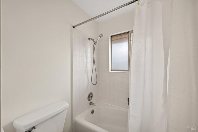 411 Valle Vista Ave, Vallejo, CA 94590