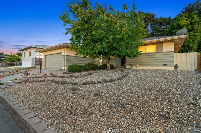 411 Valle Vista Ave, Vallejo, CA 94590