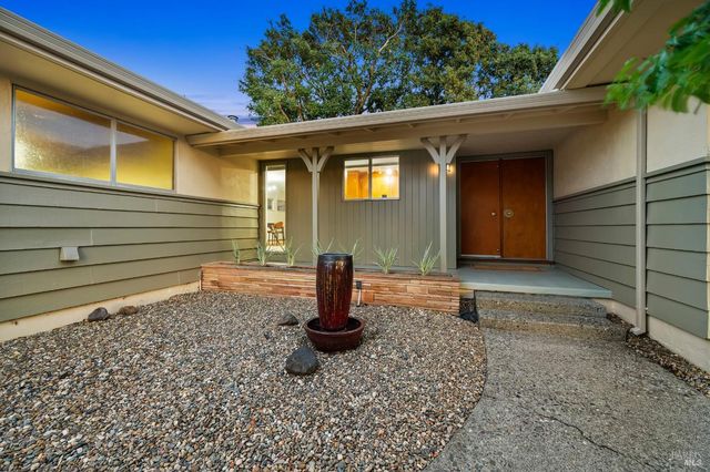 411 Valle Vista Ave, Vallejo, CA 94590