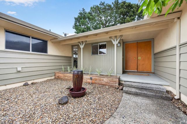 411 Valle Vista Ave, Vallejo, CA 94590