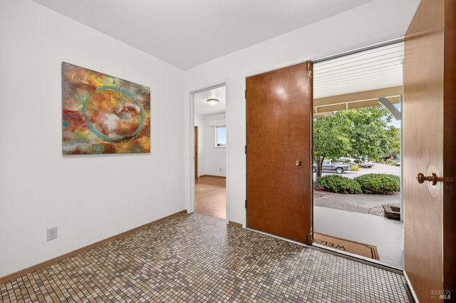 411 Valle Vista Ave, Vallejo, CA 94590