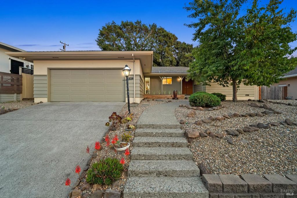 411 Valle Vista Ave, Vallejo, CA 94590