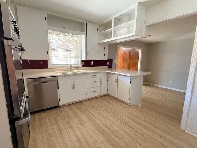 2016 S MILAM Street, Amarillo, TX 79109